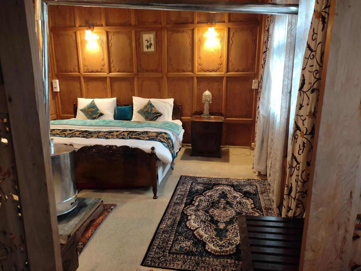 Luxury Scotland Srīnagar Kültér fotó